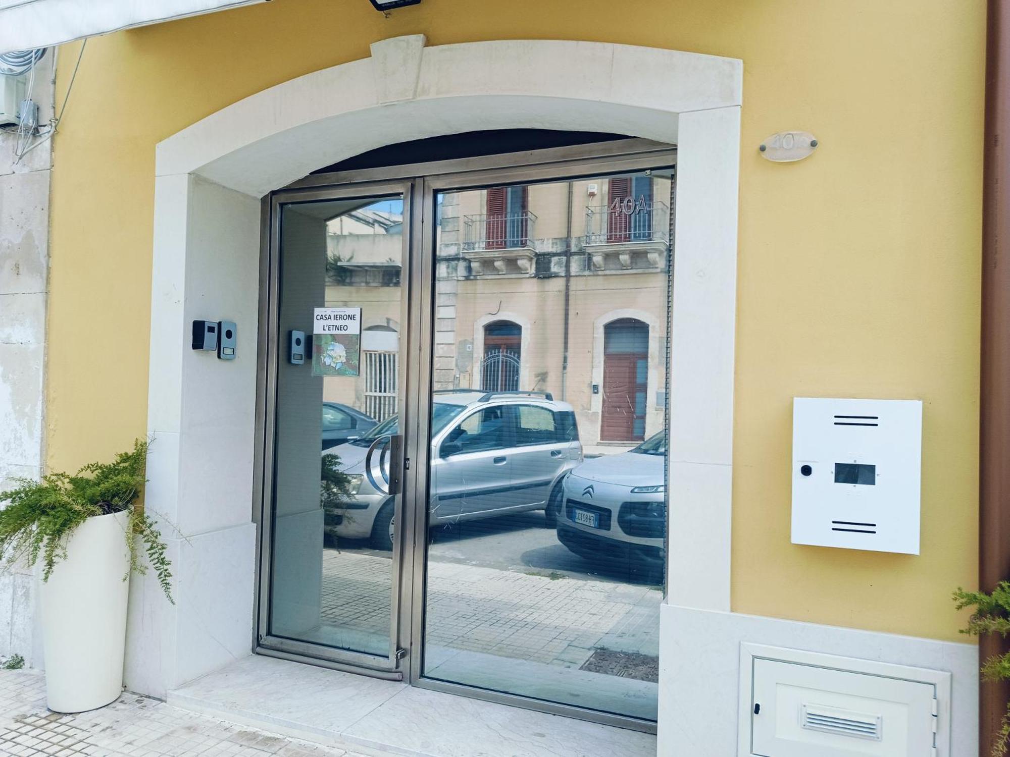شقة Casa Ierone L'Etneo سيراكوزا المظهر الخارجي الصورة
